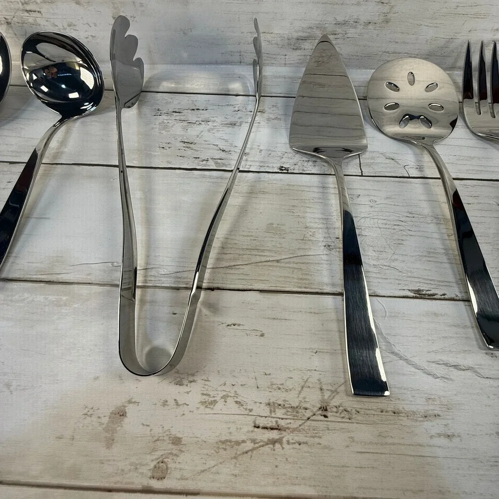 Lenox piece hostess
